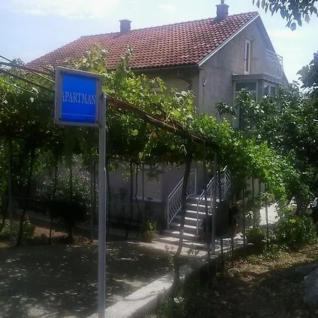 Διαμέρισμα Zeljka *
